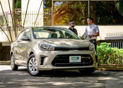 Mietwagen am Flughafen San José Costa Rica mit Adobe Rent a Car