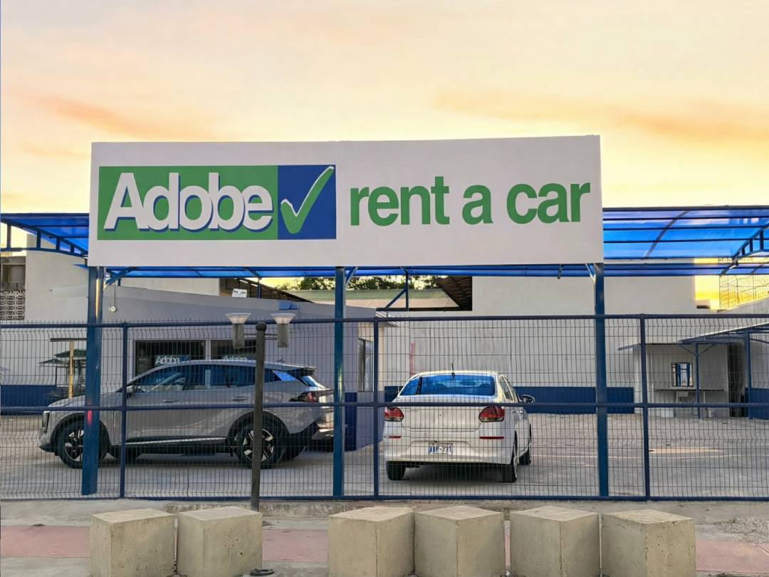 Bureau Adobe Rent a Car pour location voiture San José Costa Rica