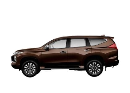 Full-size SUV 4x4: Mitsubishi Montero Sport 4x4 AT or similar